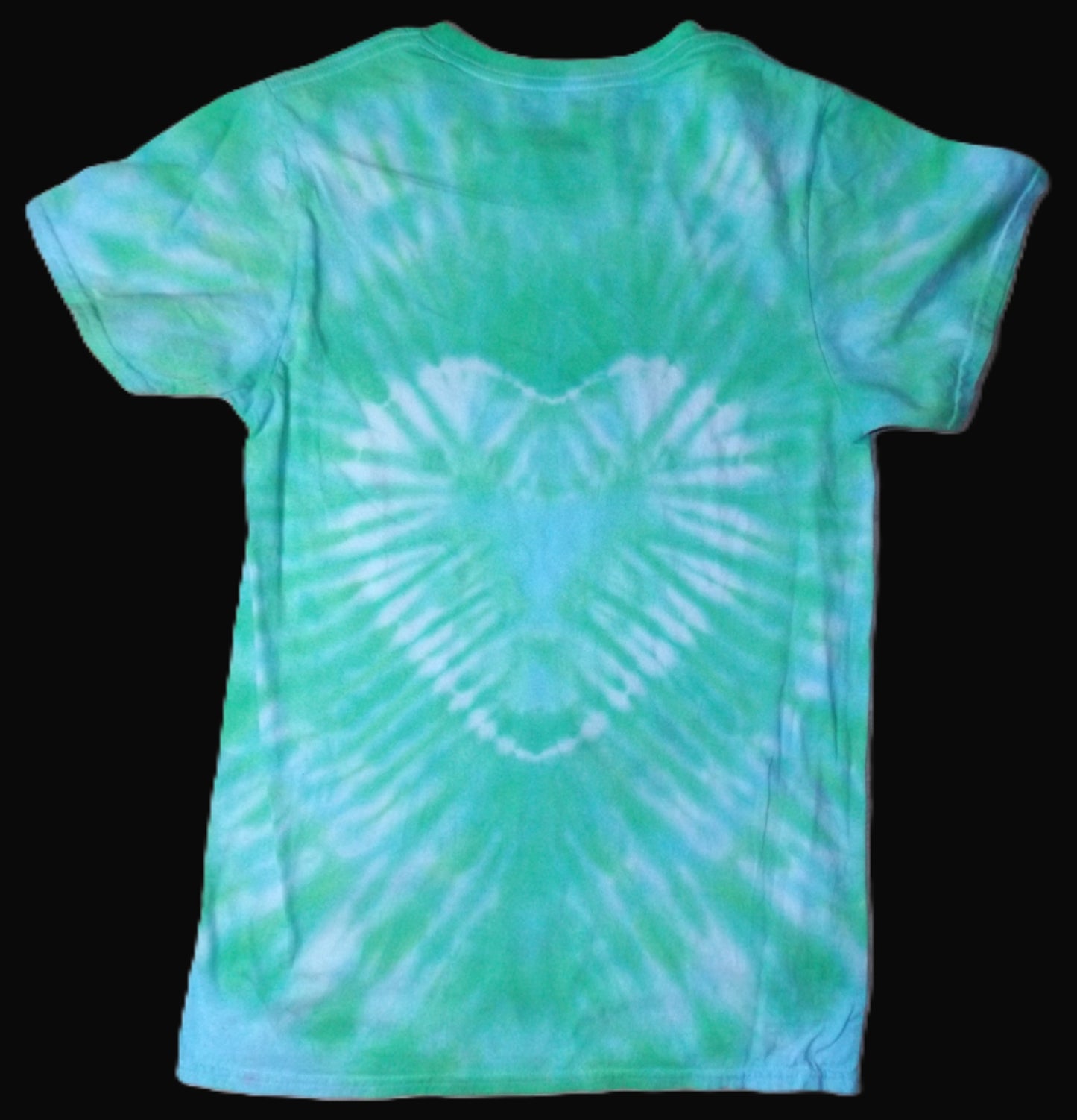 Heart Tie-dye XL Crew Neck T-shirt Aqua Heart