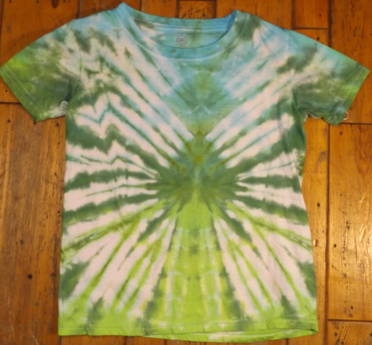 Kids Spider Tie-dye Medium Crew Neck T-shirt Green Spider