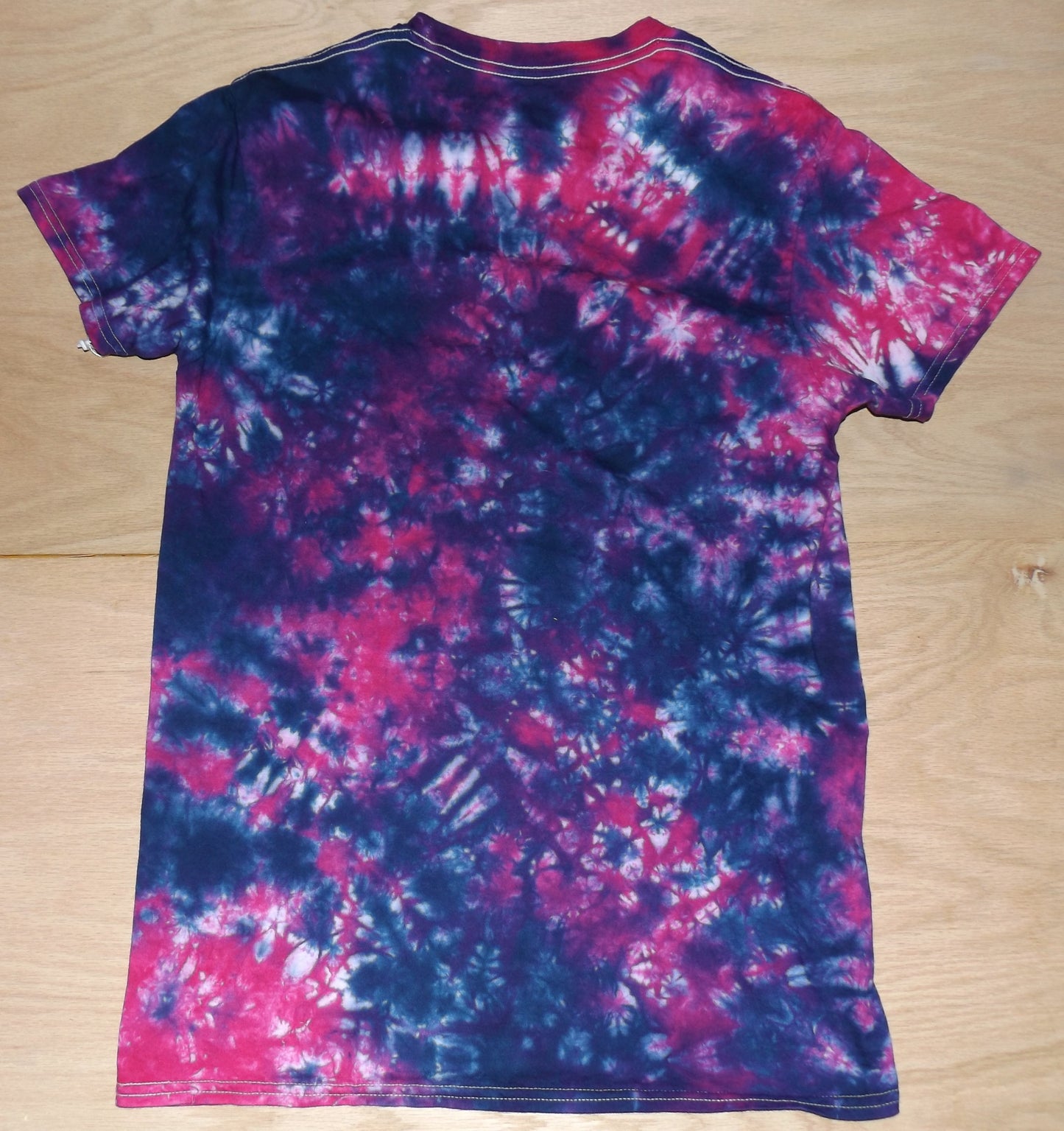 Scrunch Tie-dye Medium Crew Neck T-shirt