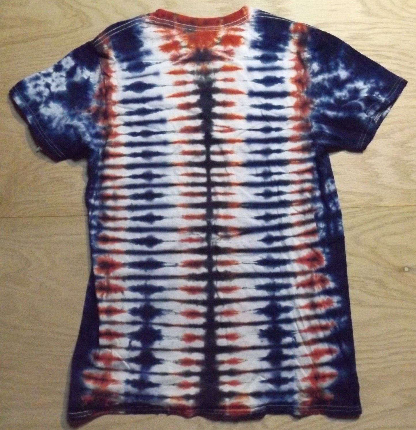 Pleat Tie-dye Medium Crew Neck T-shirt