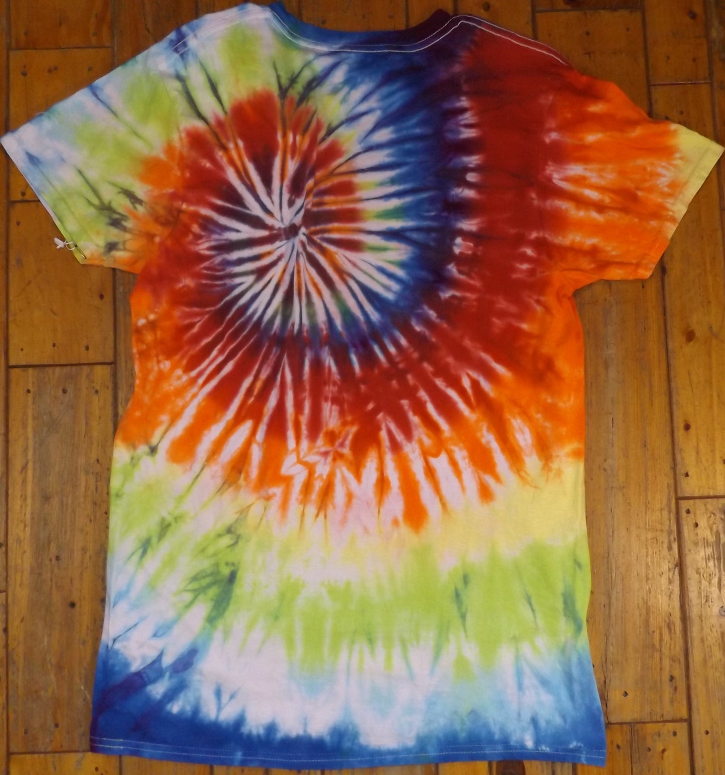 Spiral Tie-dye Medium Crew Neck T-shirt Rainbow Spiral