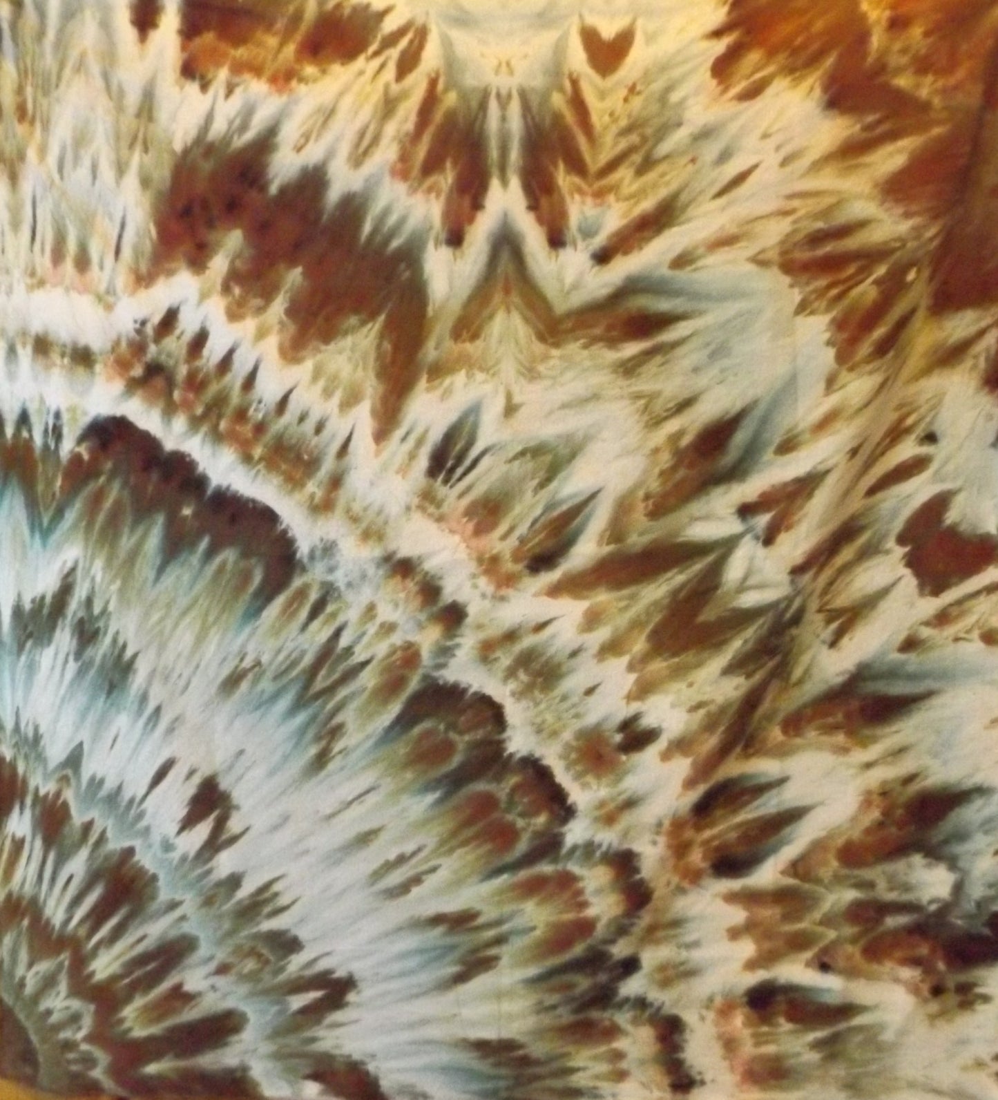 Tapestry Ice Tie-dye 5’ X 5’ Brown Feathers