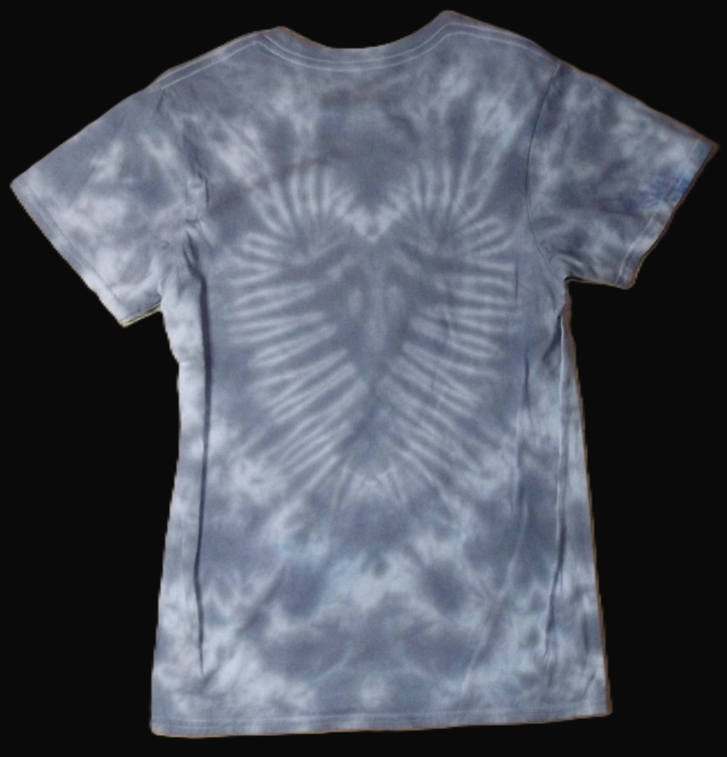 Heart Tie-dye Small Crew Neck T-shirt Gray Heart