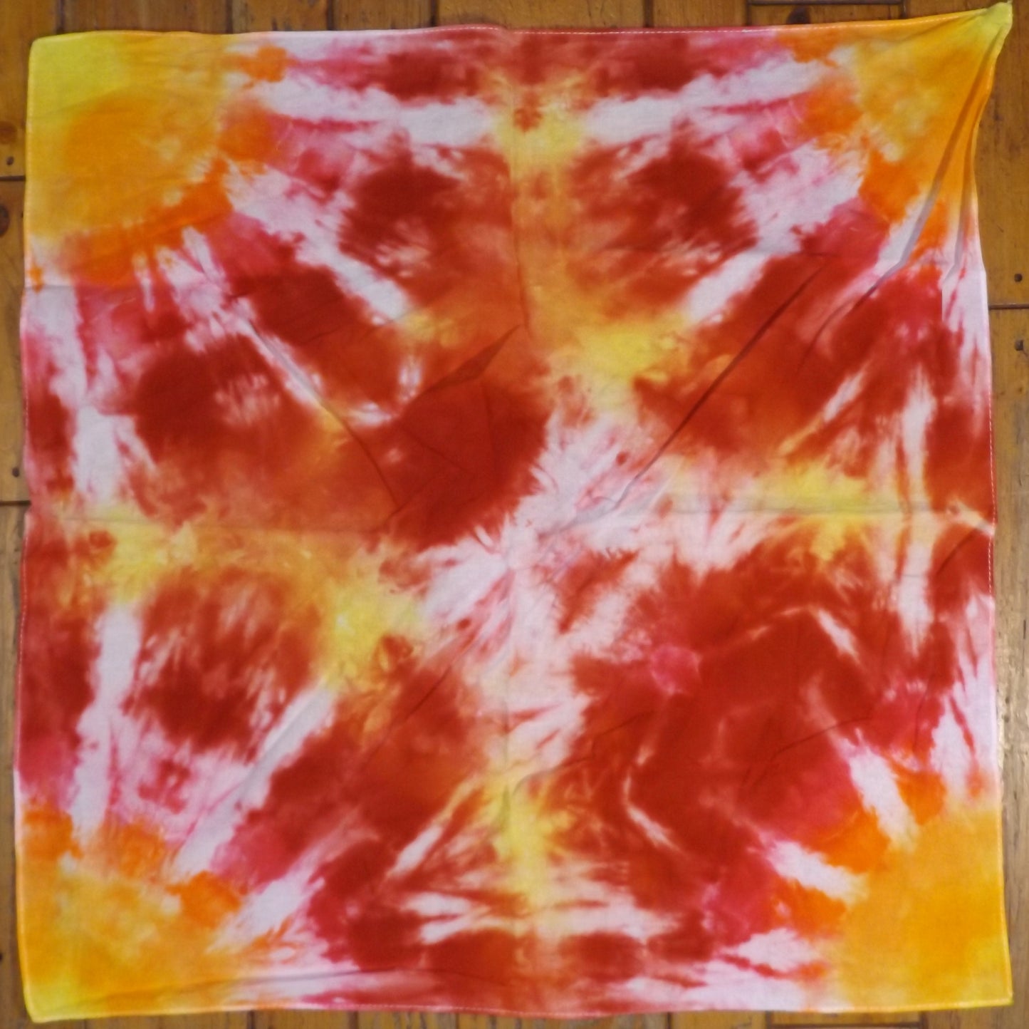 Bandana Tie-dye 20x20 Yellow Suns