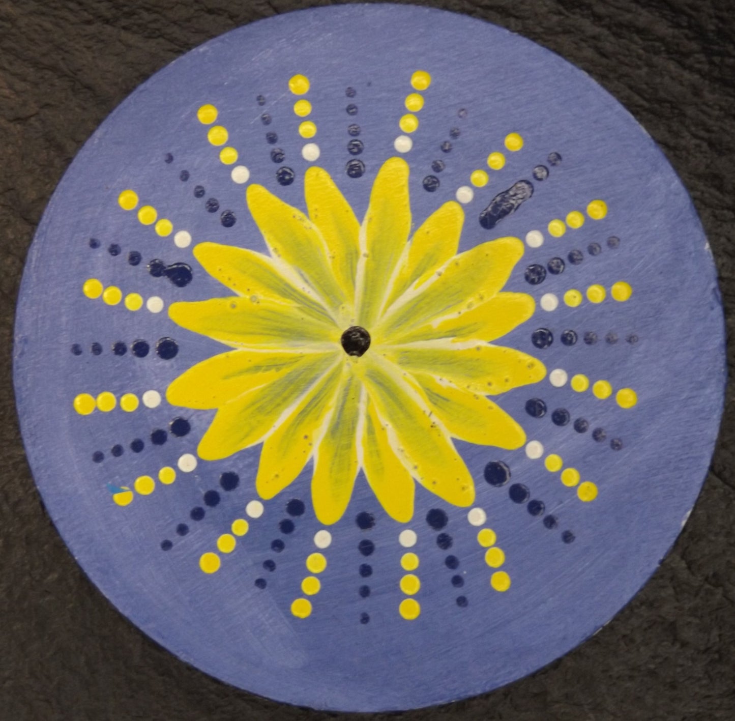 Magnet Disk Blue with Yellow Flower Too