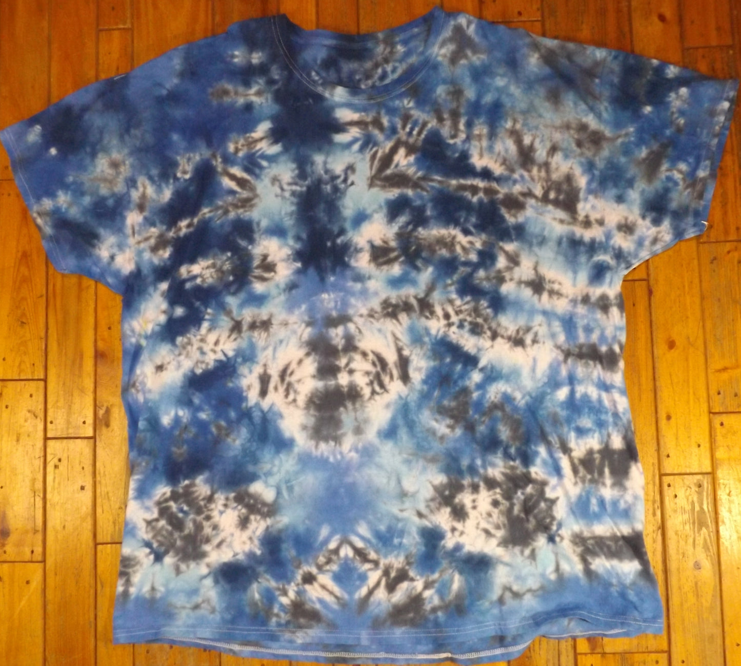 Galaxy Tie-dye 2X Crew Neck T-shirt Blue Crew