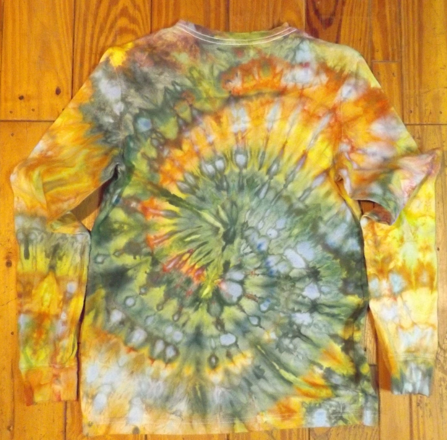 Spiral Tie-dye Small Long Sleeve Crew Neck T-shirt Ice Spiral