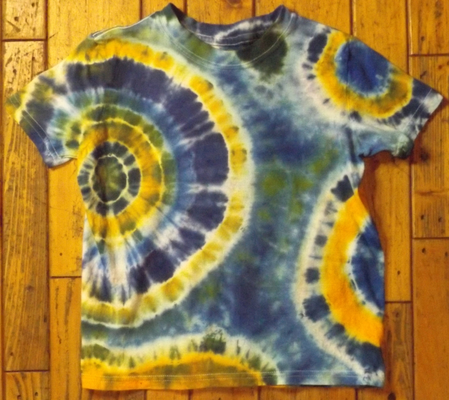 Kids Geode Tie-dye Medium Crew Neck T-shirt Blue Geode