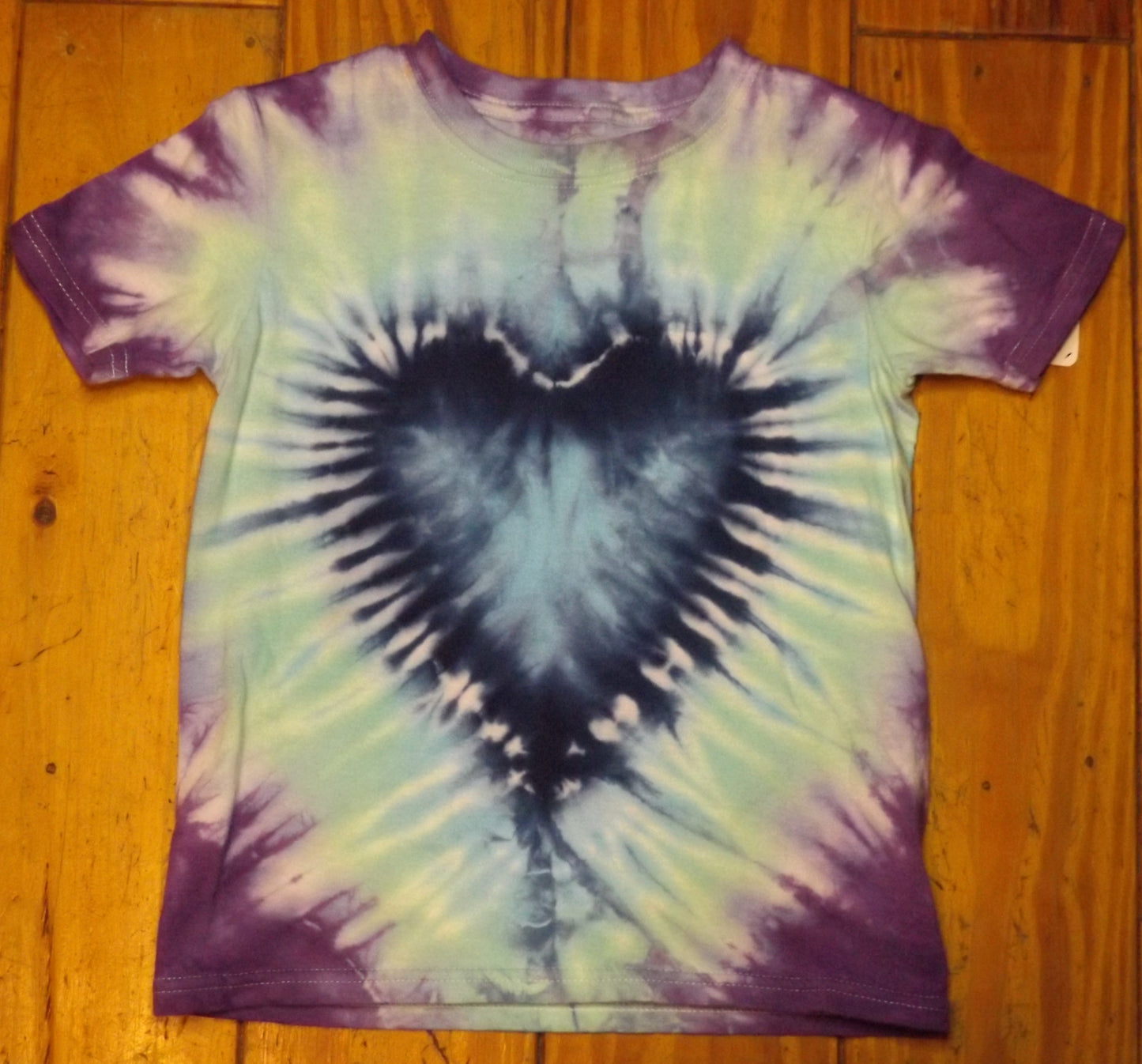 Kids Heart Tie-dye Small Crew Neck T-shirt Darling Heart