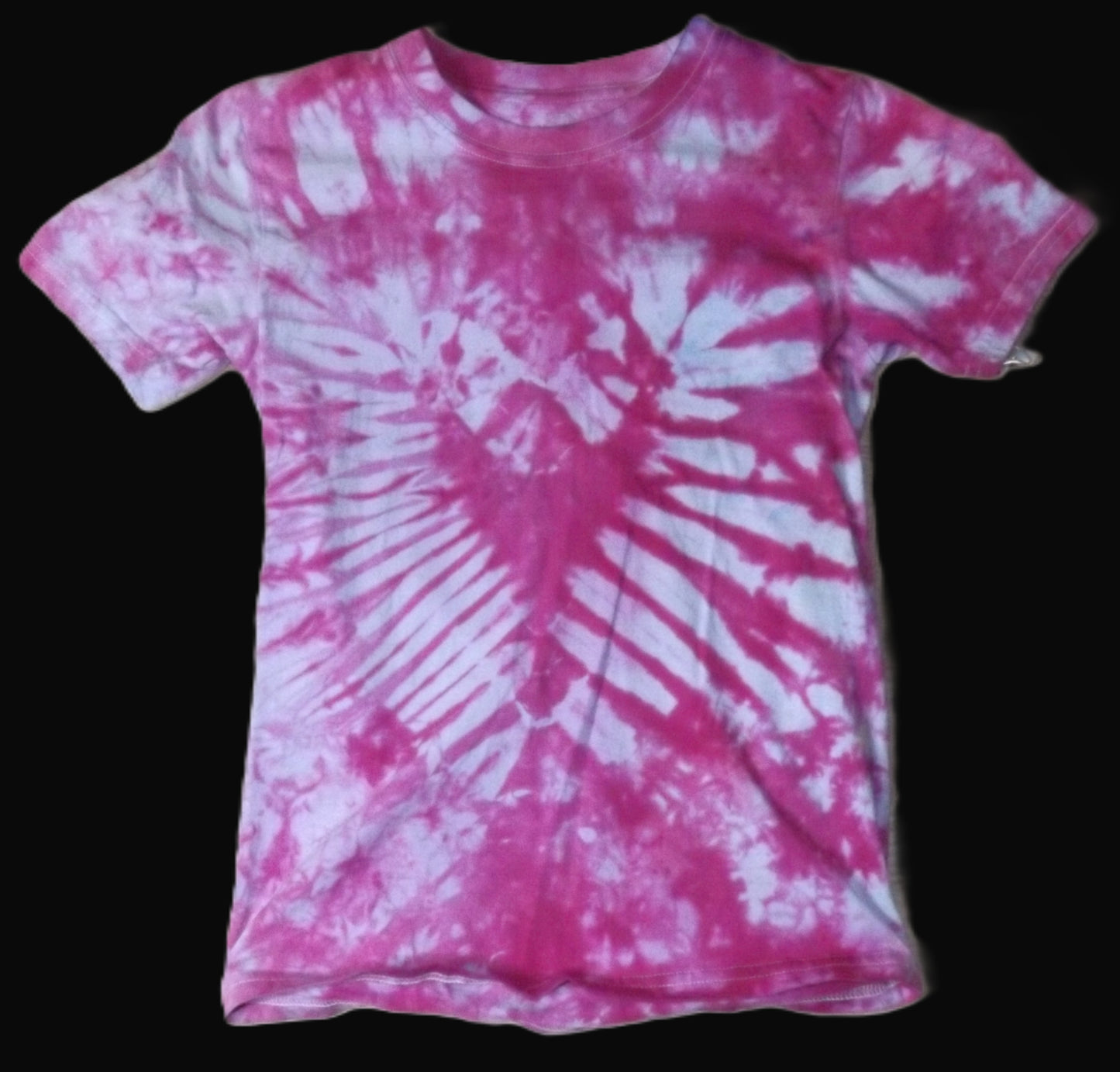 Kids Heart Tie-dye Large Crew Neck T-shirt Pink Heart Sort Of