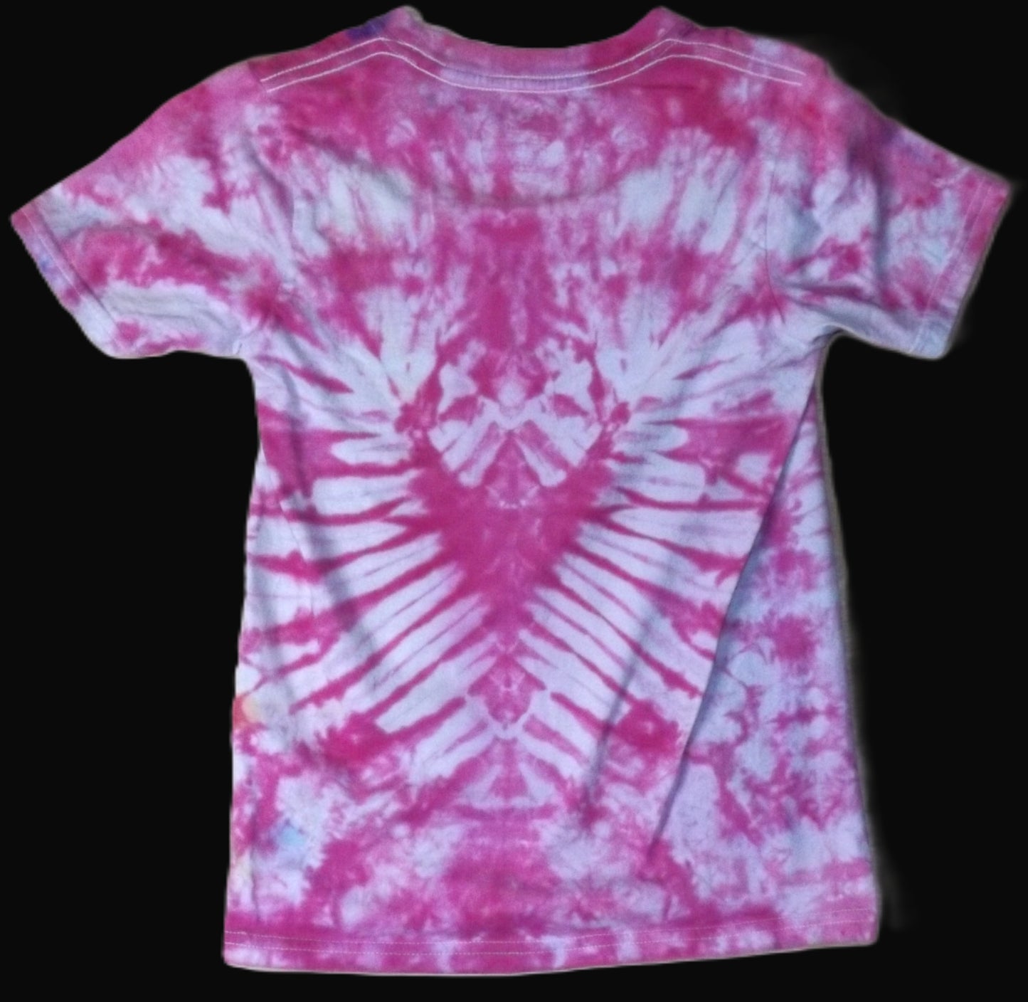 Kids Heart Tie-dye Large Crew Neck T-shirt Pink Heart Sort Of