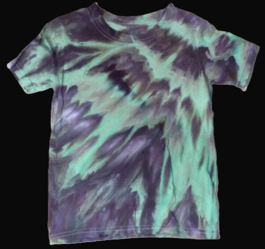 Kids Ice Tie-dye Small Crew Neck T-shirt Purple and Green Split Dye