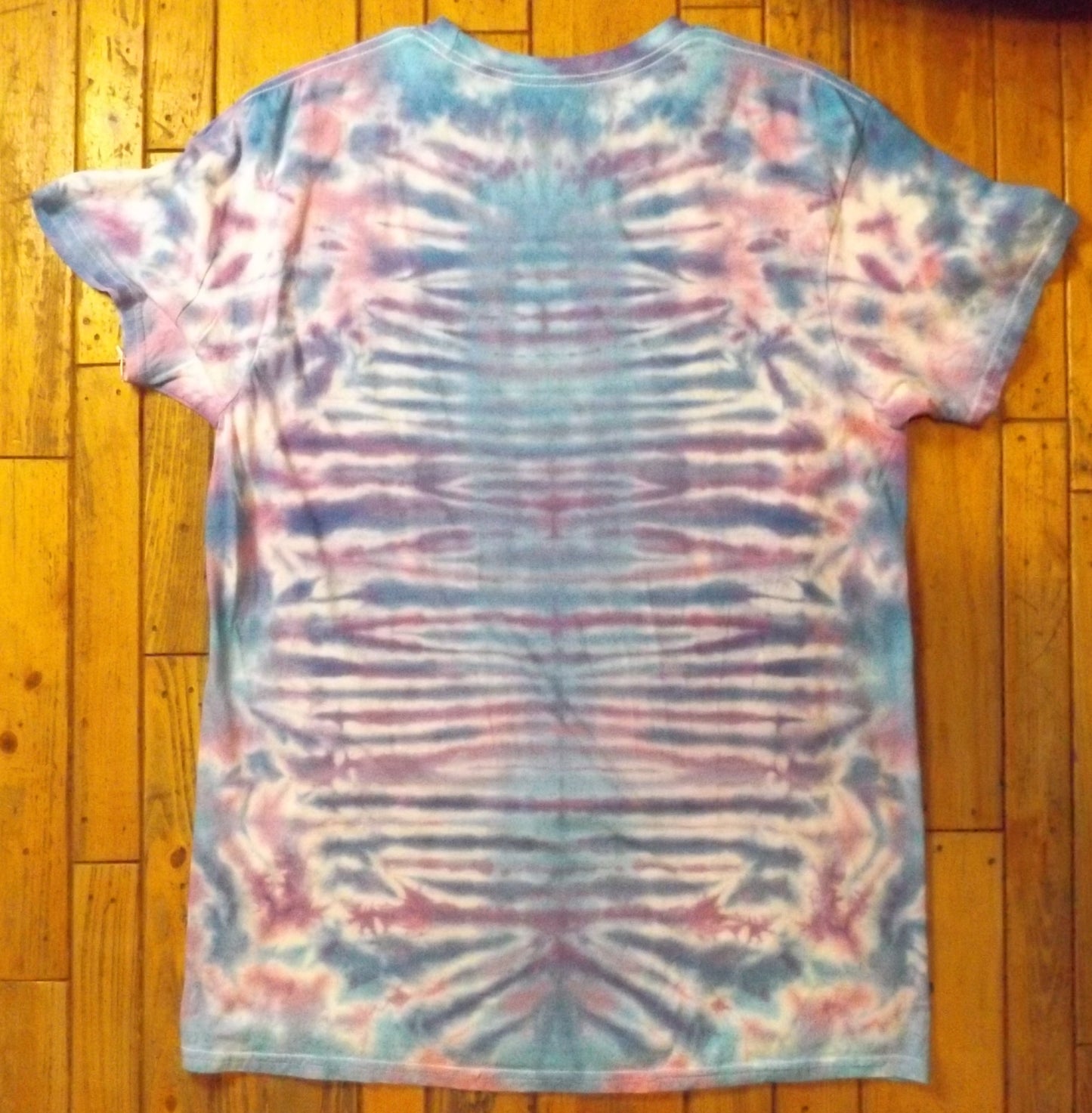 Mirror Tie-dye Large Crew Neck T-shirt Aqua and Purple Stripes