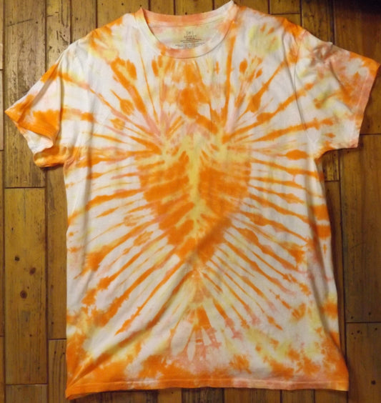 Heart Tie-dye Large Crew T-shirt Orange Heart