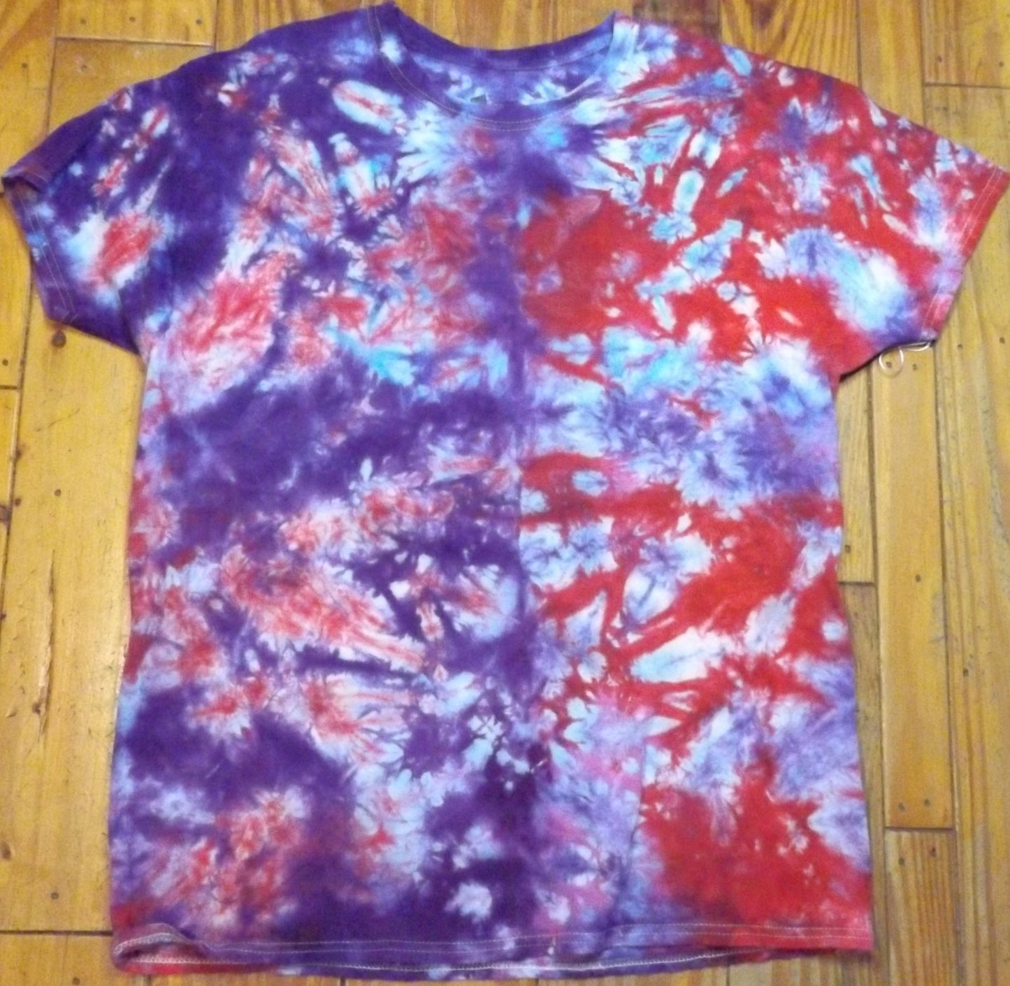 Mirror Tie-dye Large Crew Neck T-shirt Purple and Red Scrunch