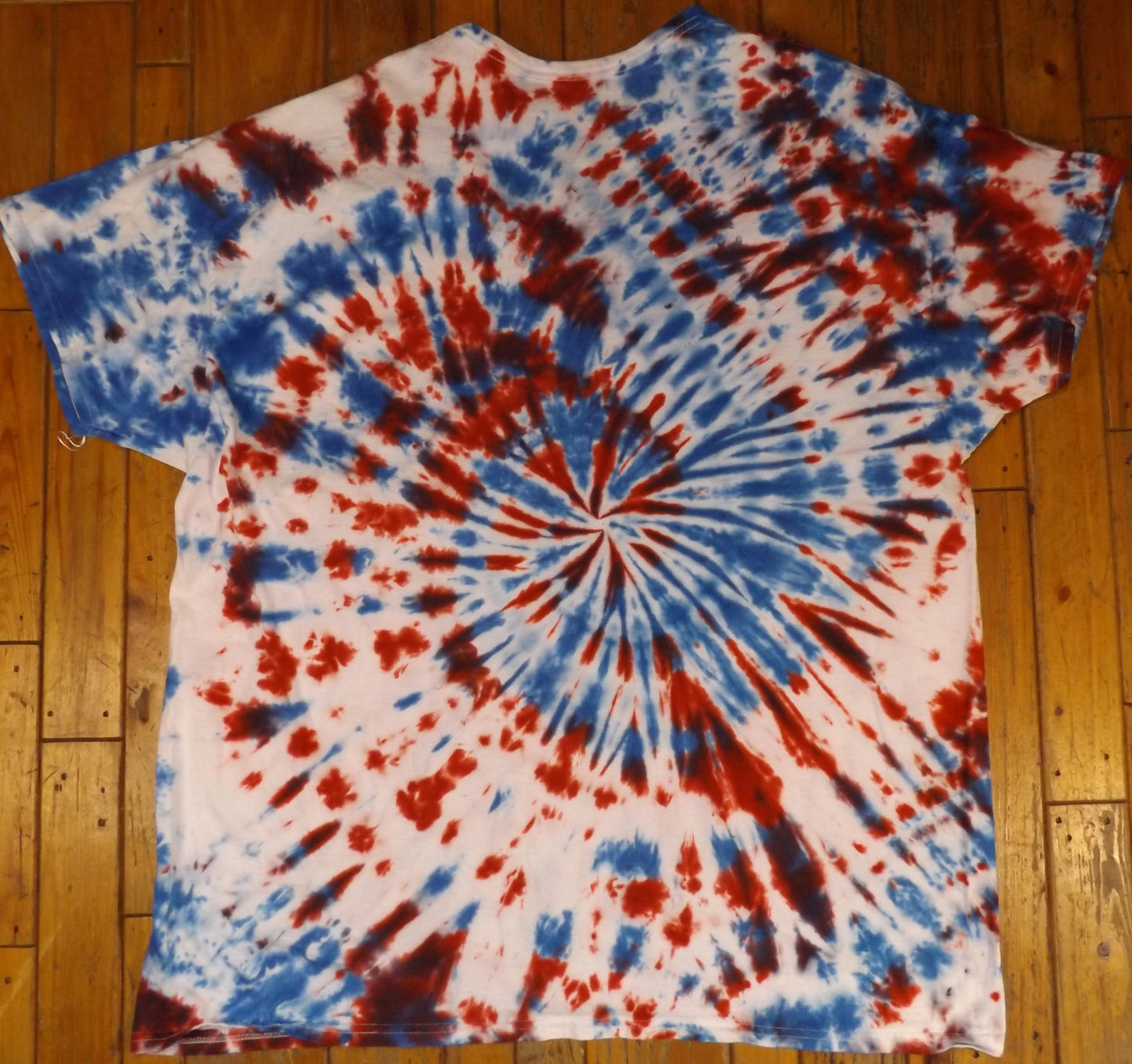 Spiral Tie-dye 2X V-Neck T-shirt American Colors Too