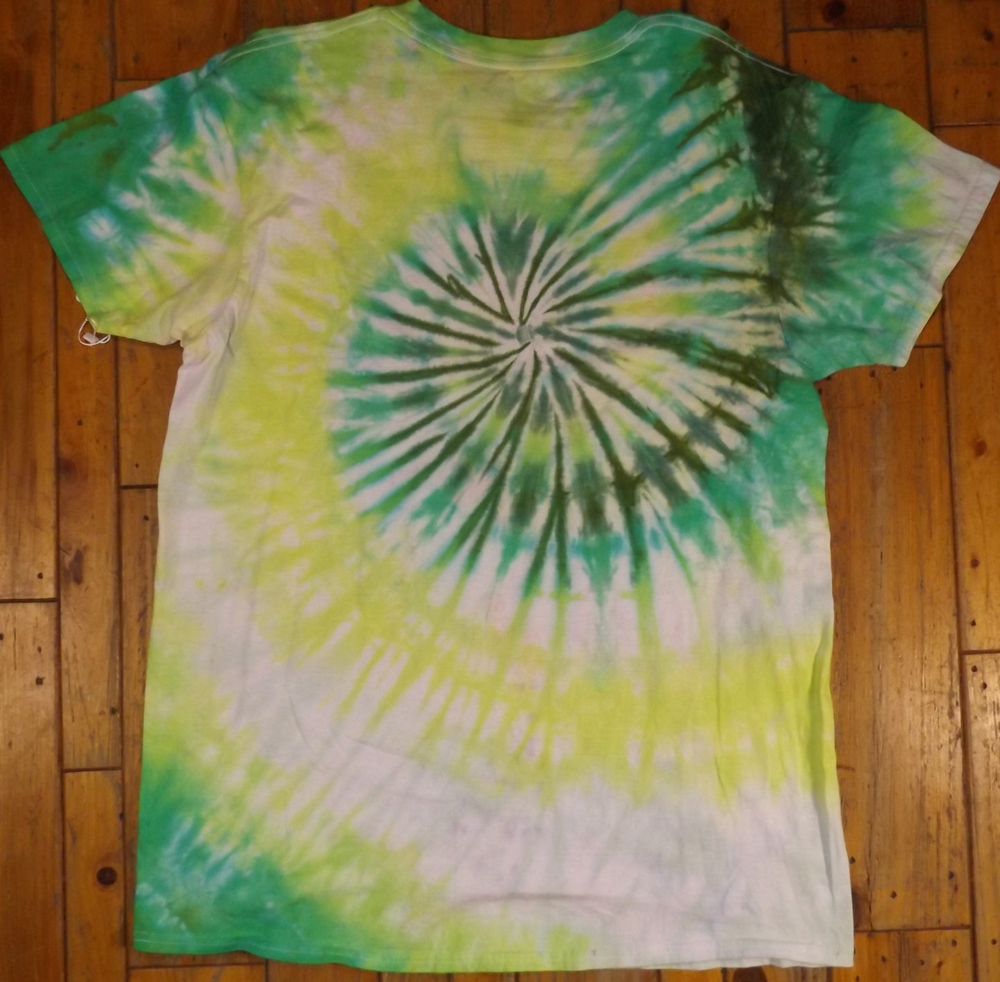 Spiral Tie-dye Large Crew Neck T-shirt Green Spiral