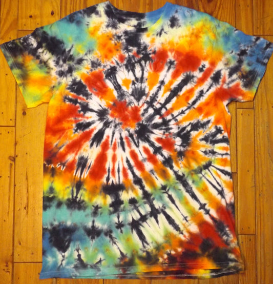 Spiral Tie-dye Large Crew Neck T-shirt Rainbow Spiral