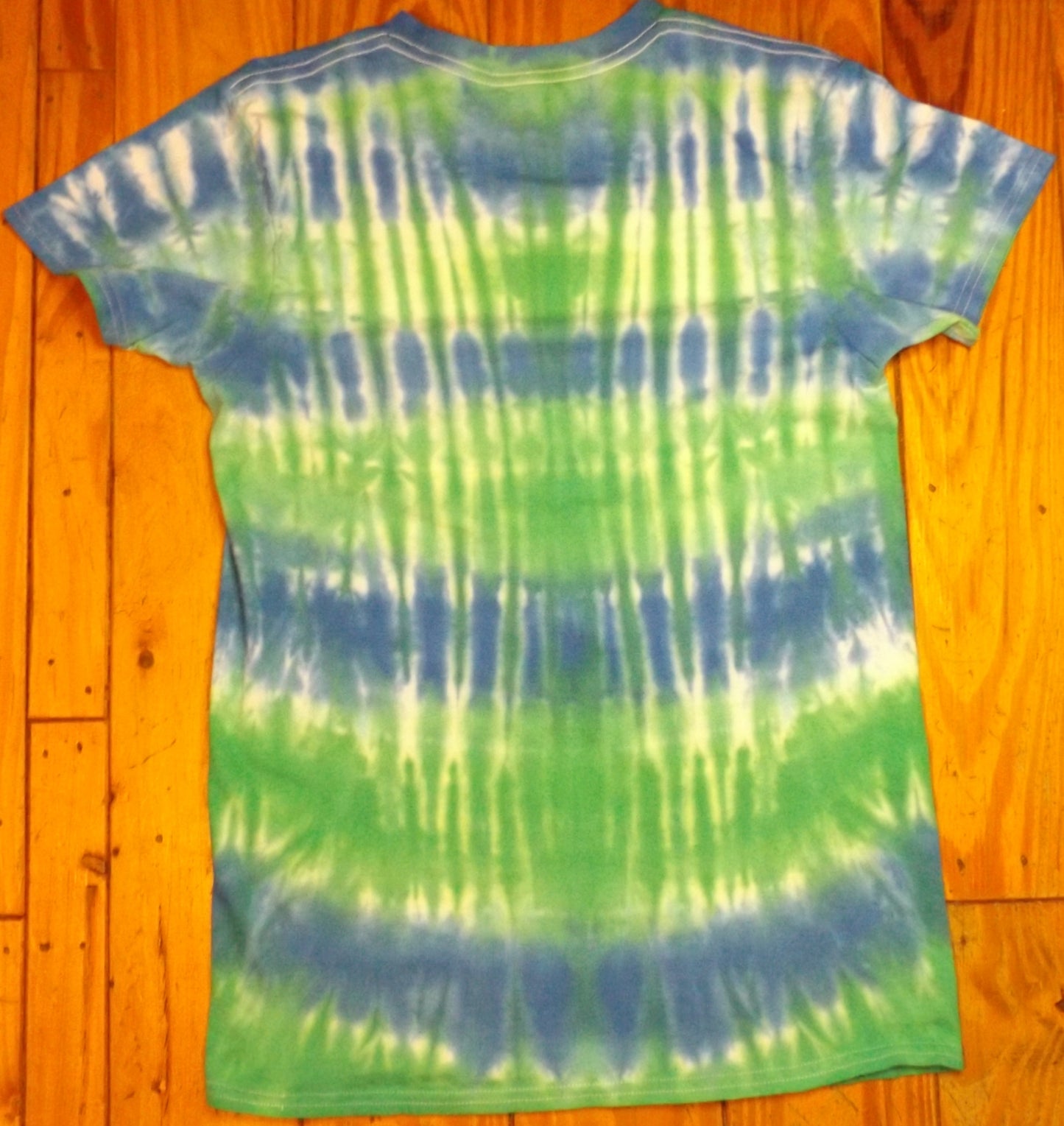 Stripes Tie-dye Small Crew Neck T-shirt Blue and Green Stripes