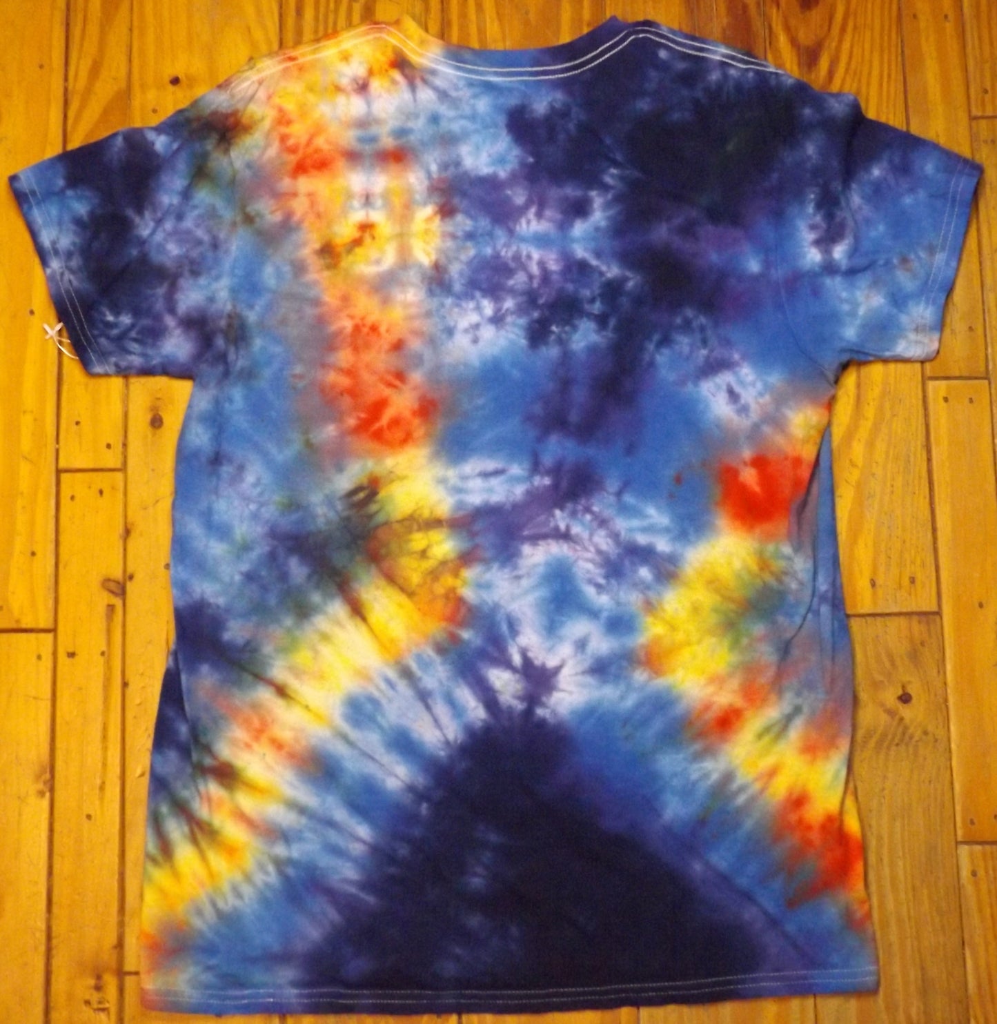 Galaxy Tie-dye Large Crew Neck T-shirt Blue UFO