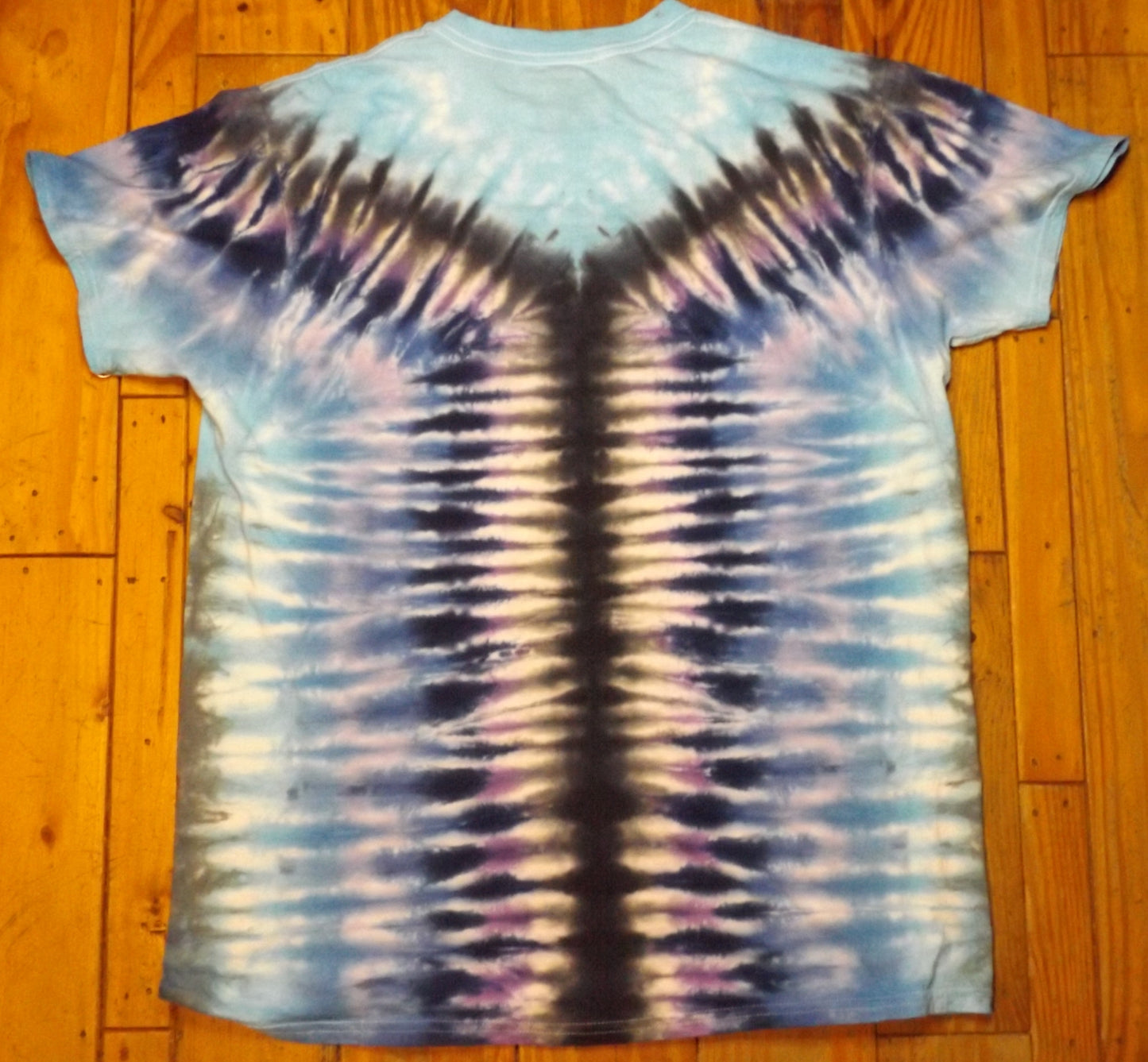 Mirror Tie-dye XL Crew Neck T-shirt Aqua Zipper