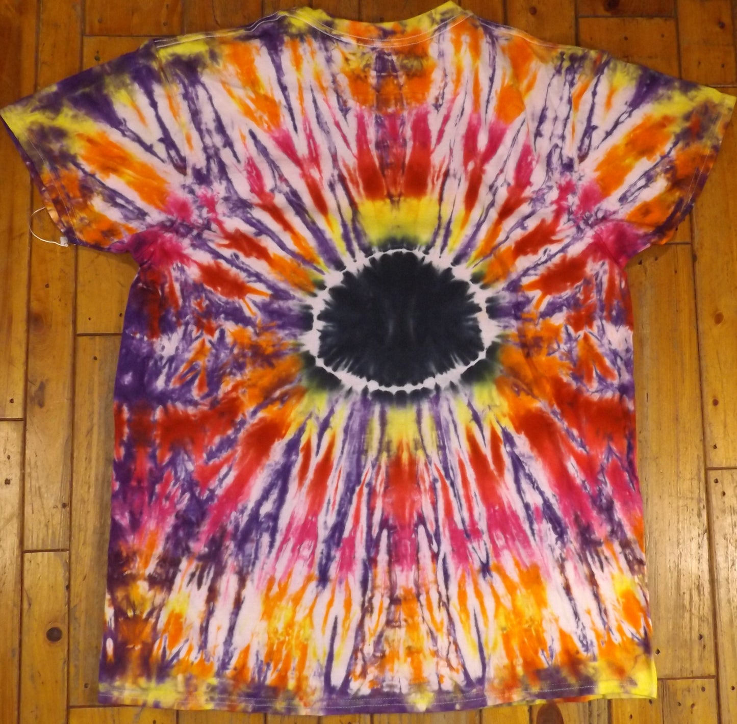 Jigjag Tie-dye Large Crew Neck T-shirt Eclipse